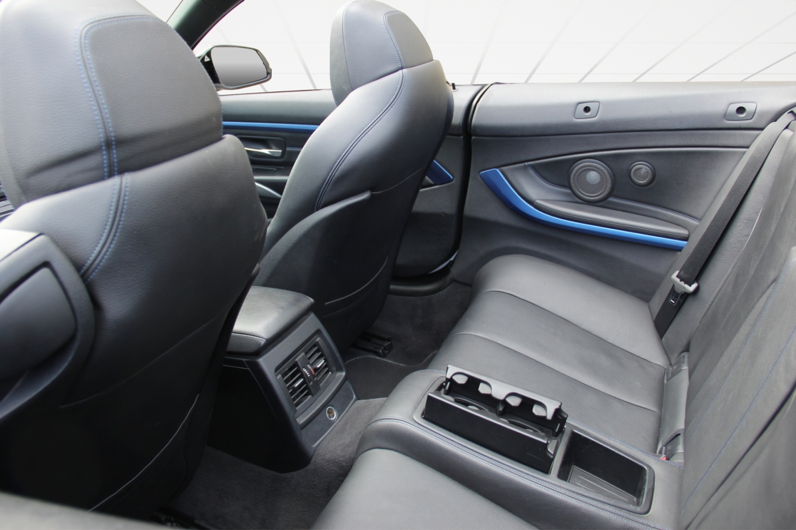 BMW 435i Cabriolet M Performance Steptronic-image-9