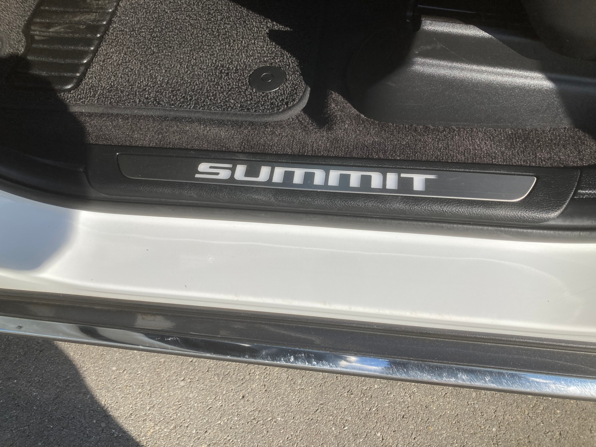 JEEP Grand Cherokee 3.0 CRD Summit Automatic mit Anhängerkupplung 3`500 KG-image-17