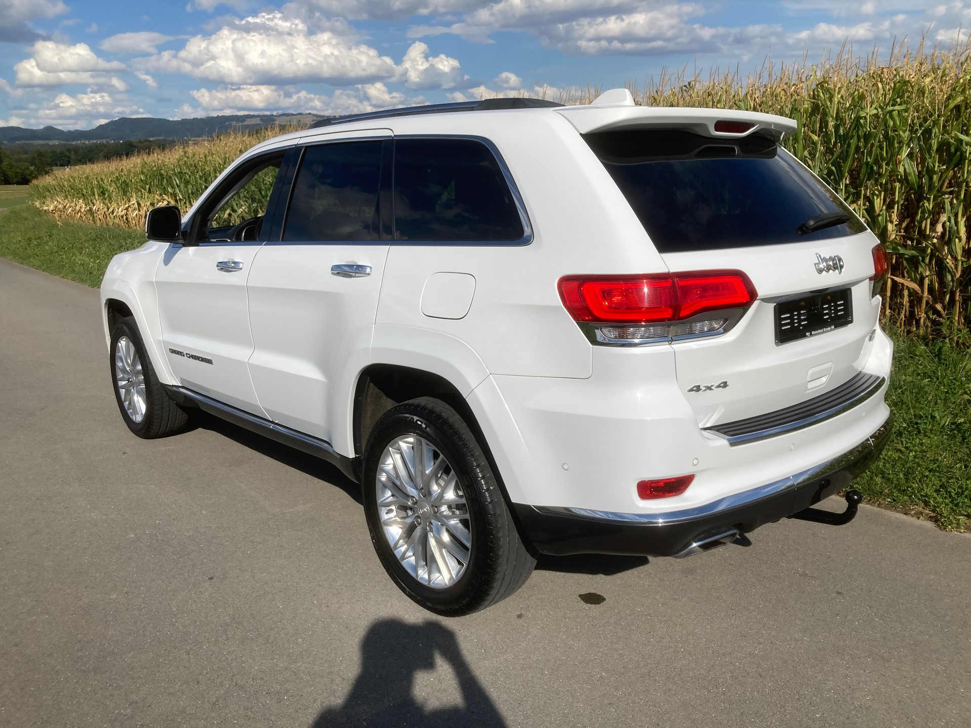 JEEP Grand Cherokee 3.0 CRD Summit Automatic mit Anhängerkupplung 3`500 KG-image-5