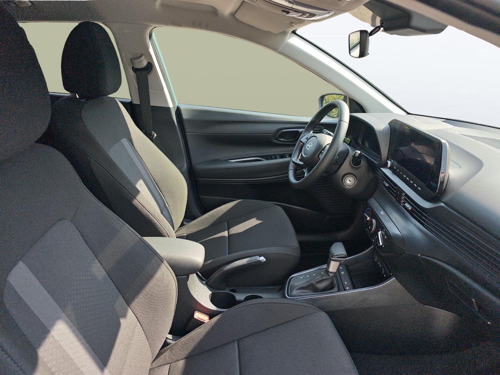 HYUNDAI i20 1.0 T-GDi Amplia GO-image-9