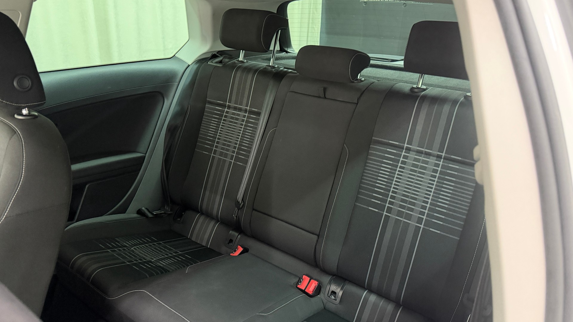 VW Golf 1.4 TSI Lounge-image-7