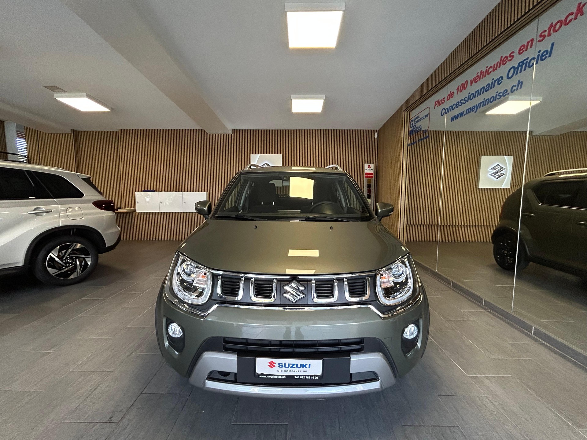 SUZUKI Ignis 1.2 Compact Top Hybrid-showroom-element-2