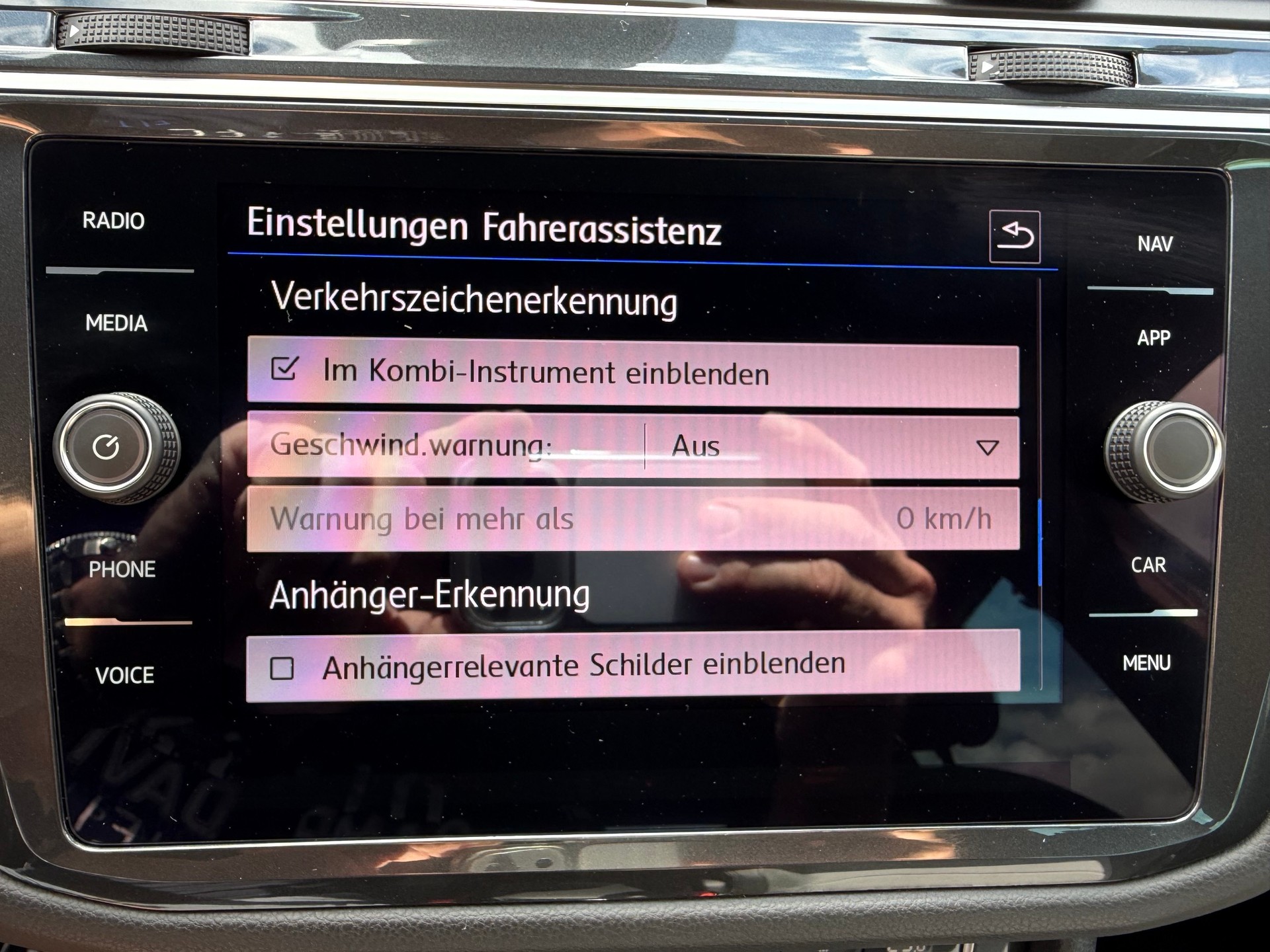 VW Tiguan 2.0TSI Highline 4Motion DSG-image-14