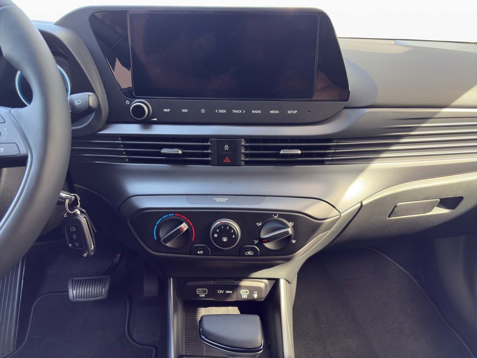 HYUNDAI i20 1.0 T-GDi Amplia Go-image-13