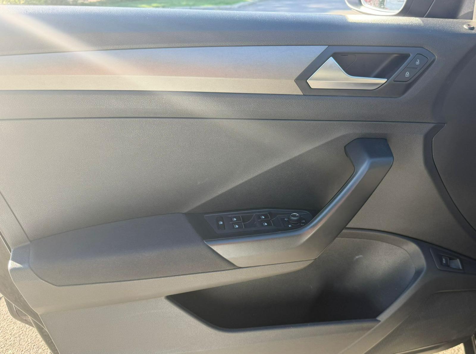 VW T-Roc 1.5 TSI EVO Advance DSG-image-17