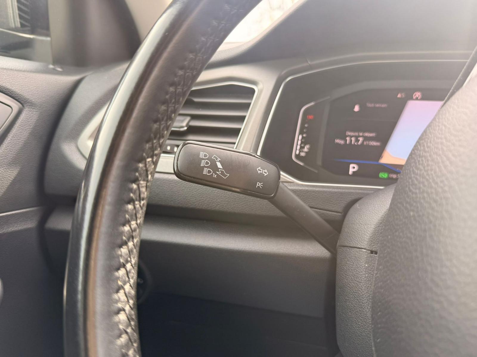 VW T-Roc 1.5 TSI EVO Advance DSG-image-15