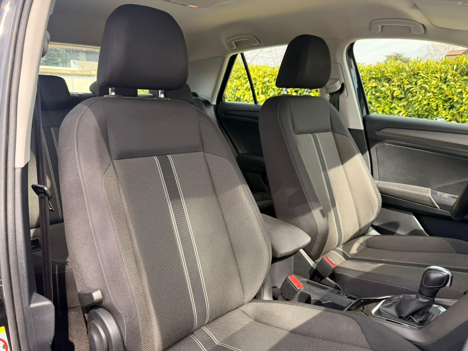 VW T-Roc 1.5 TSI EVO Advance DSG-image-24