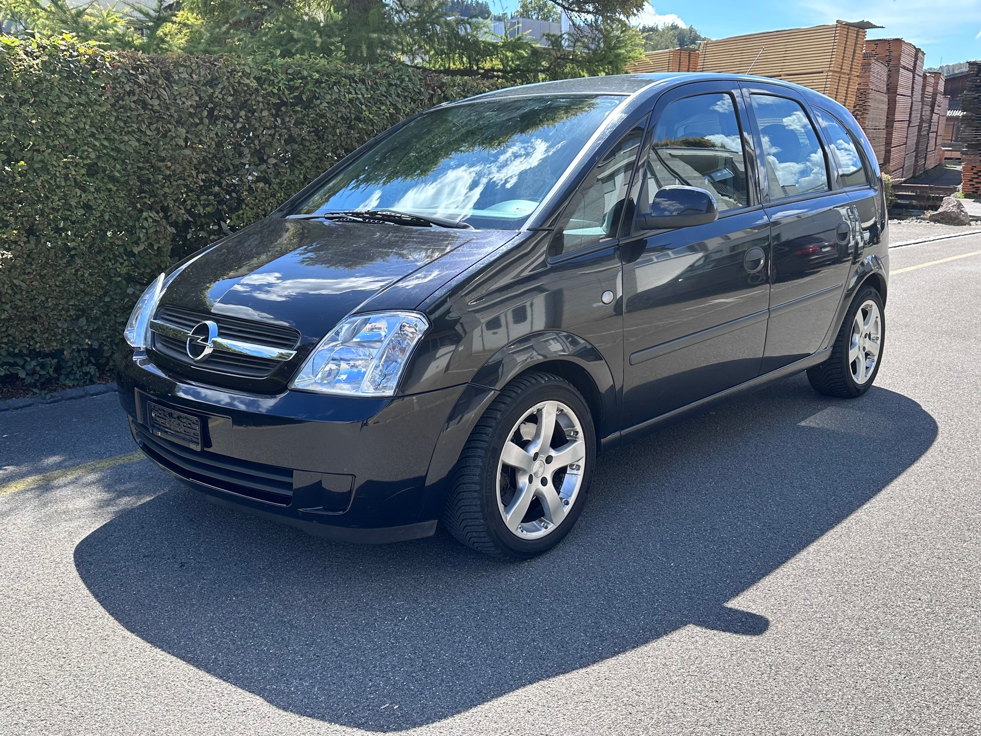 OPEL Meriva 1.8i 16V Cosmo-image-0