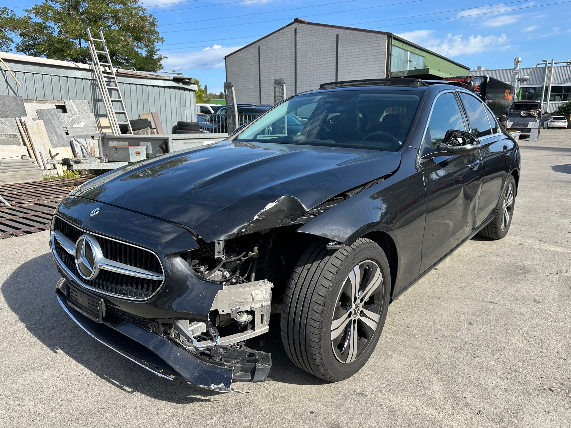 MERCEDES-BENZ C 220 d 4Matic Avantgarde-image-5