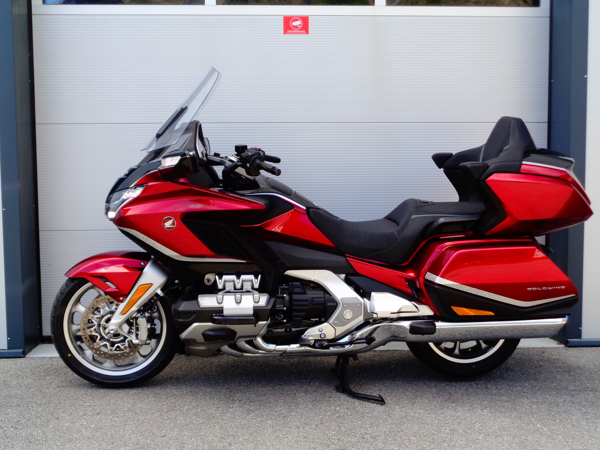 HONDA GL 1800 DA DCT Goldwing Tour-image-5