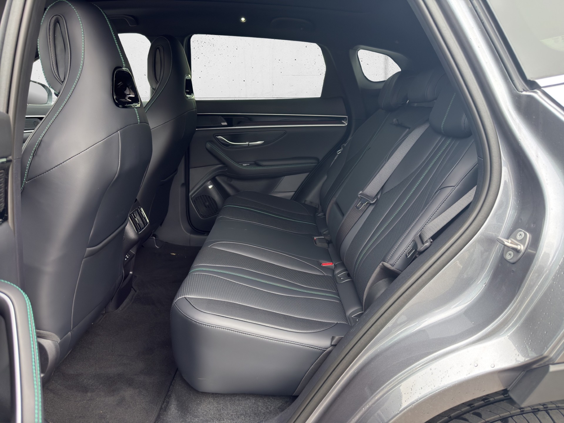 BYD Seal U DM-i Design AWD-image-15