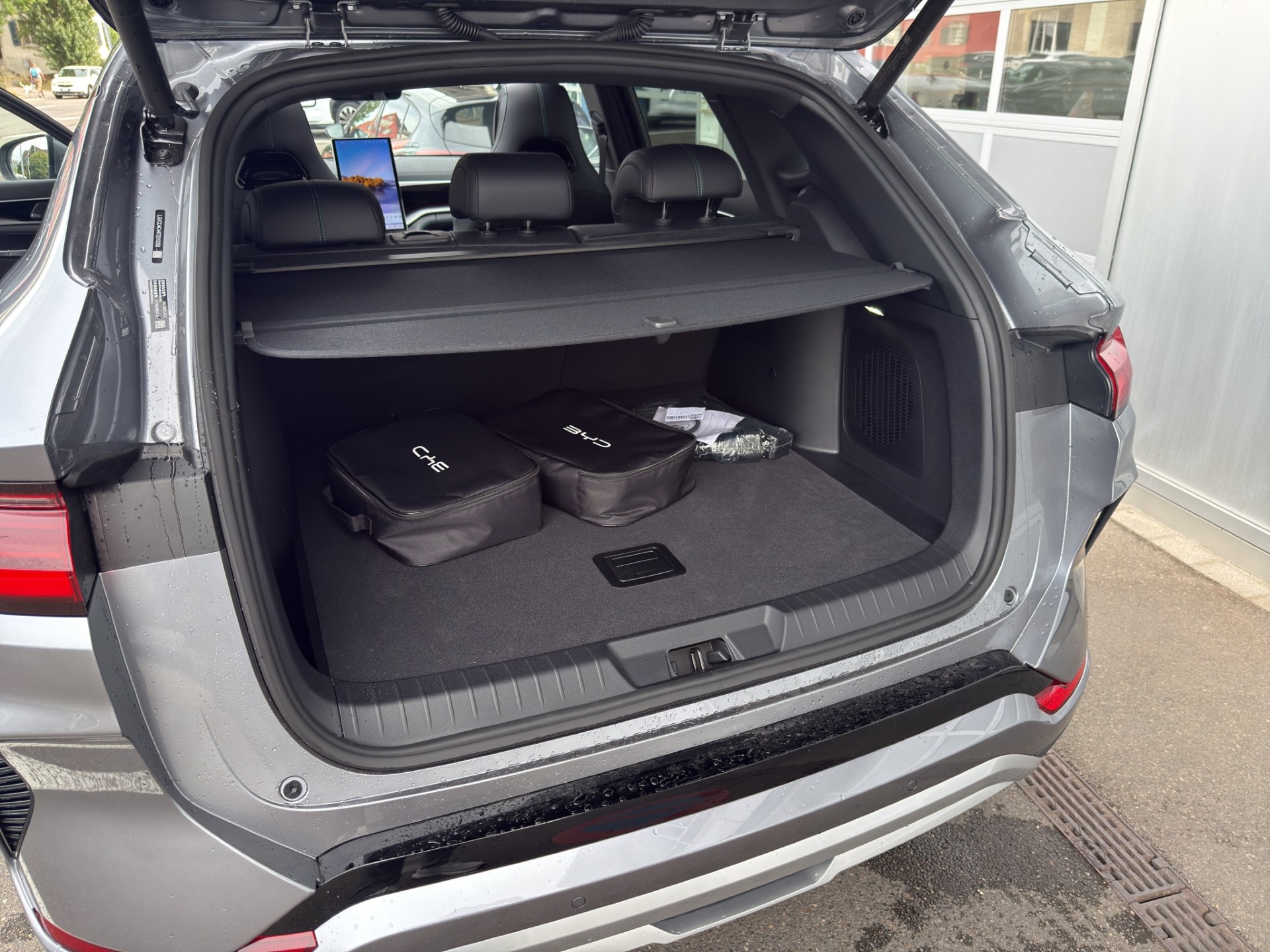 BYD Seal U DM-i Design AWD-image-16