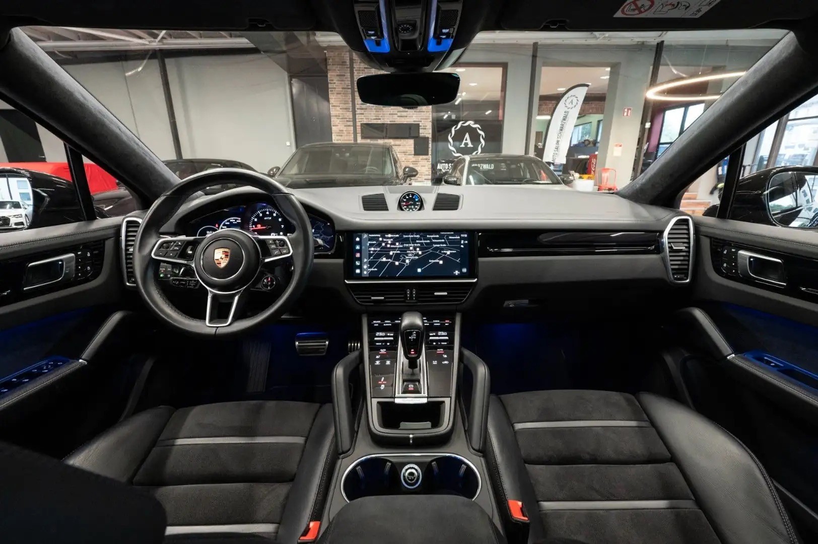 PORSCHE Porsche Cayenne Coupe GTS|SPORT-DESIGN|CHRONO PAKET|BOSE | 12 Monate Garantie-image-11