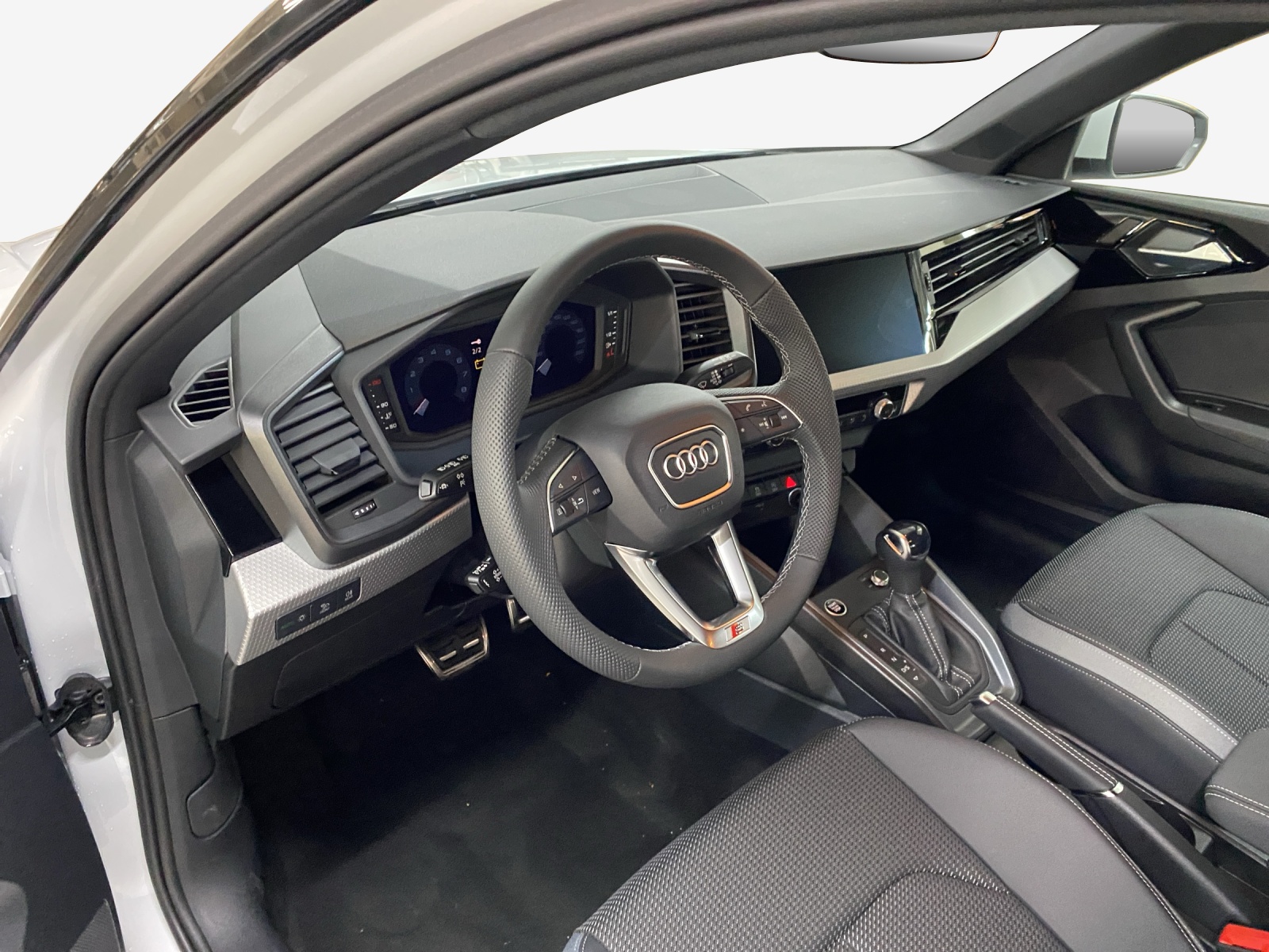 AUDI A1 Sportback 30 TFSI Attraction S-tronic-image-14