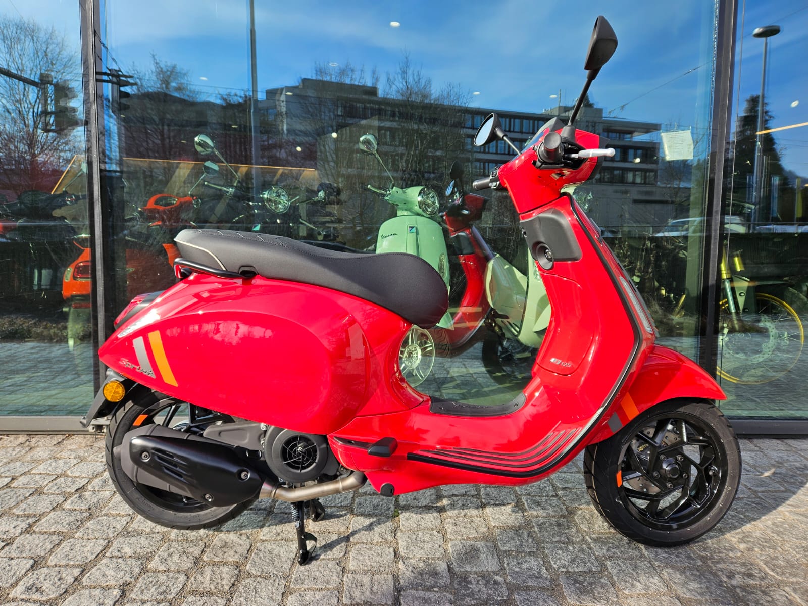 PIAGGIO Vespa 125 Sprint Sport E5+-showroom-element-3