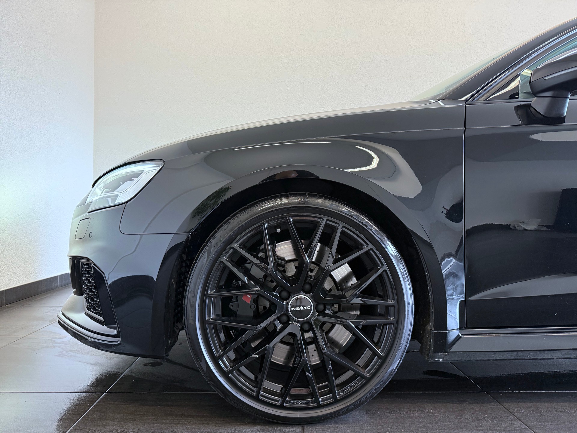 AUDI RS3 Sportback 2.5 TSI quattro S-tronic "ALL BLACK "-image-5