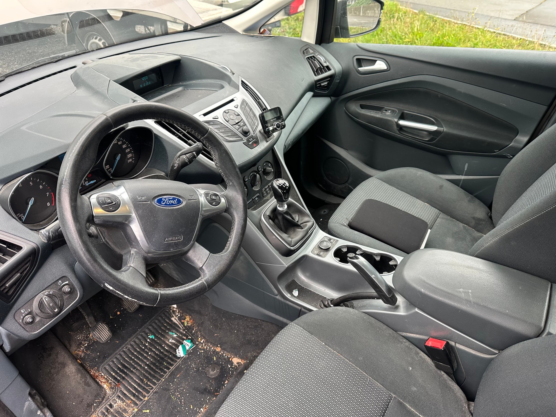 FORD Grand C-Max 1.0 SCTi Titanium-image-1