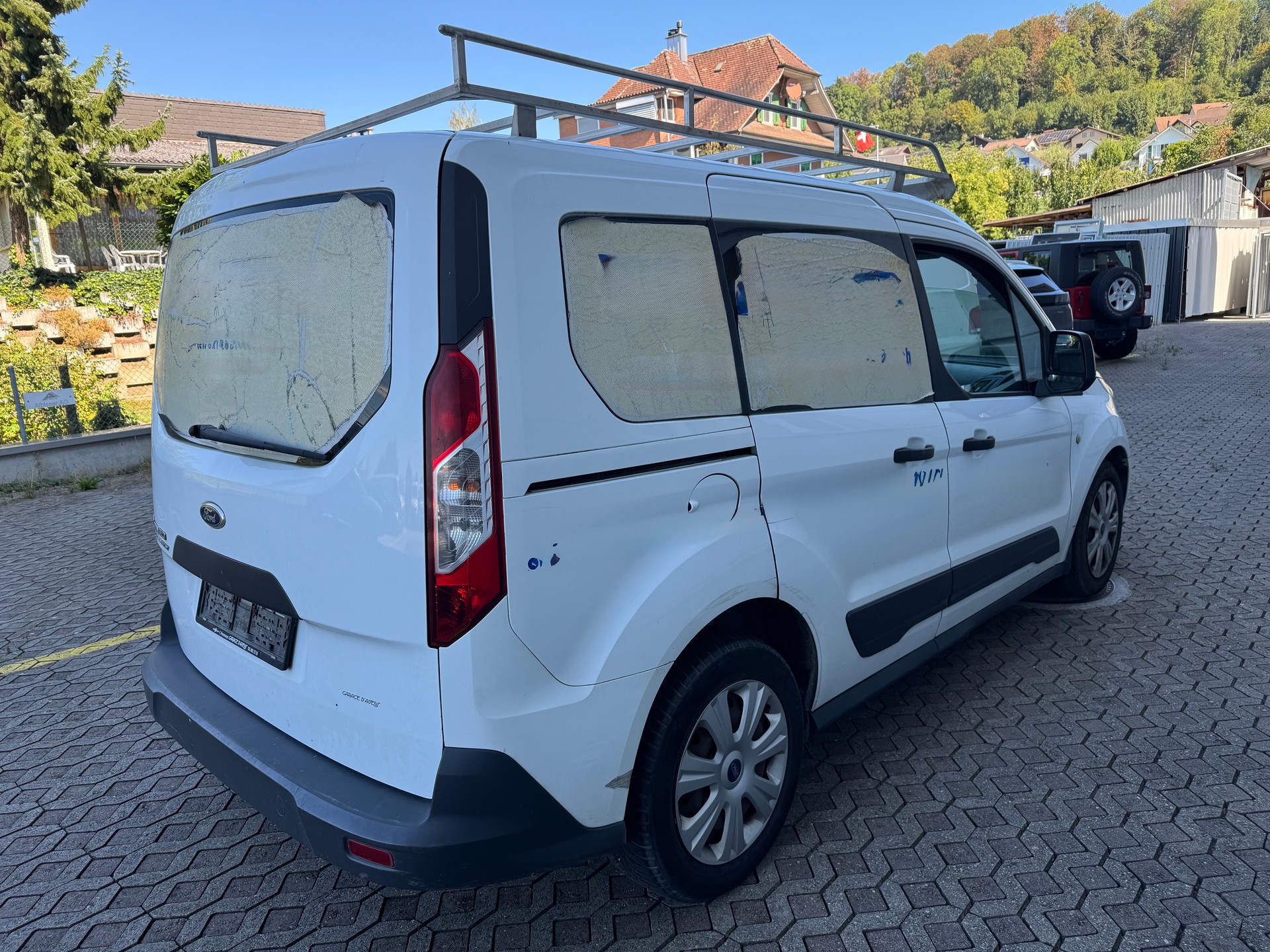 FORD Tourneo Connect 1.6 TDCi Trend-image-5
