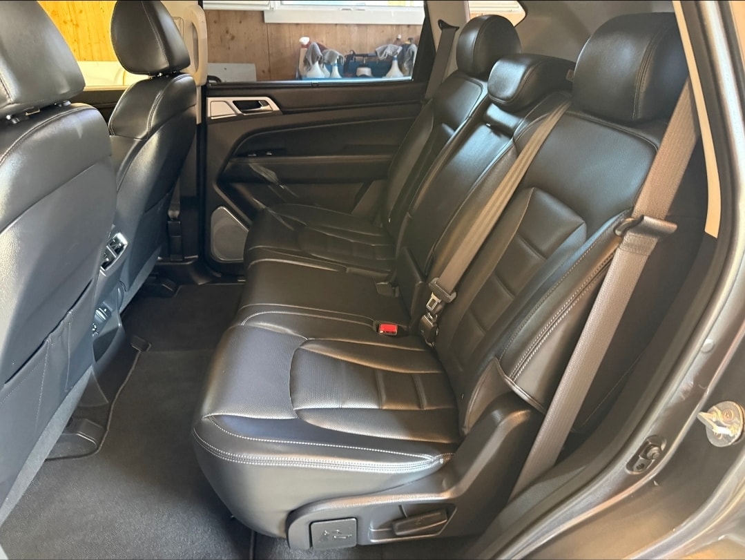 KGM-SsangYong Rexton 2.2 CRDi 7 Pl.Quartz 4WD AT-image-7