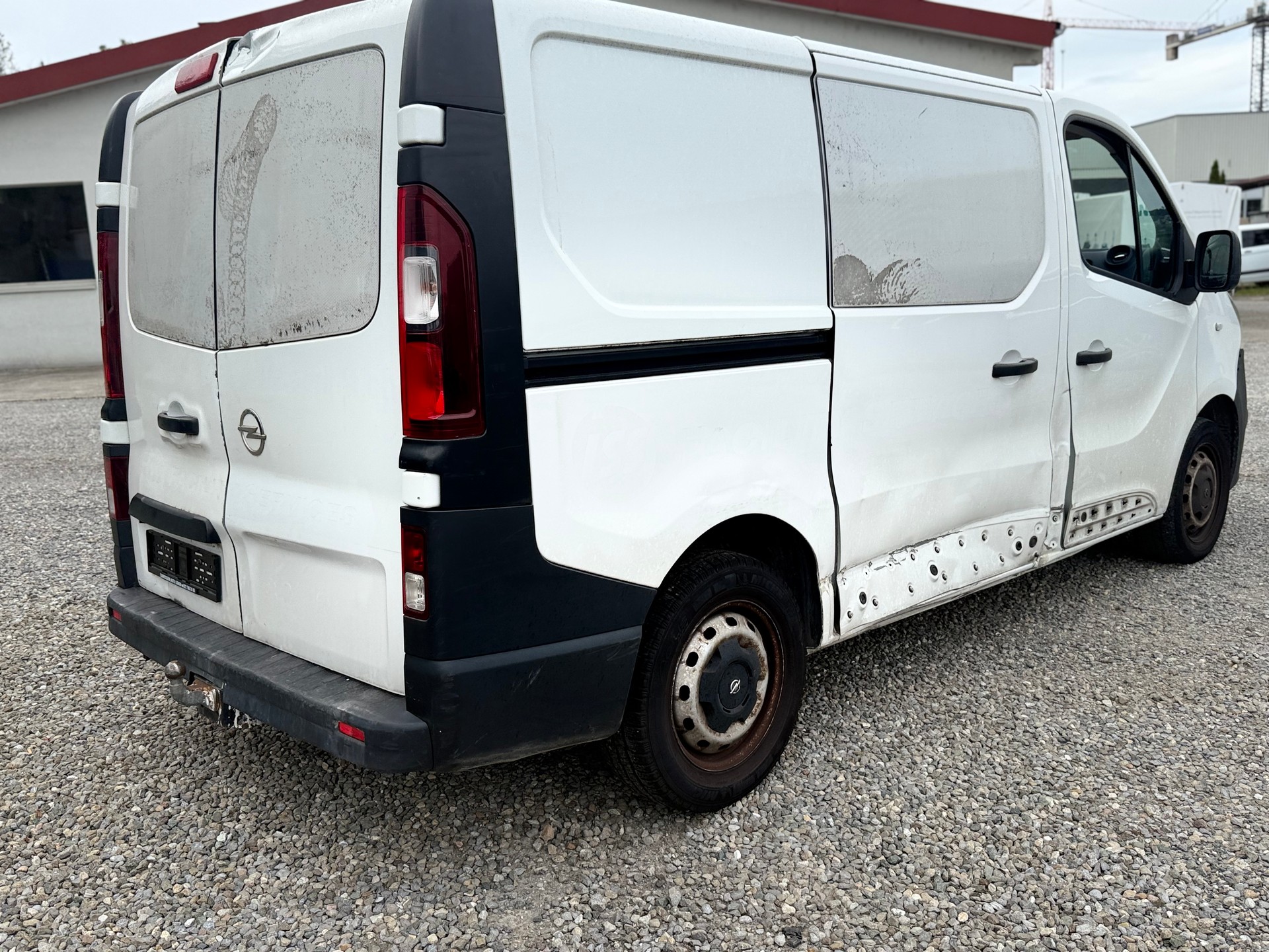 OPEL Vivaro 1.6 BiTurbo CDTI ecoFLEX 2.9t L1H2-image-2