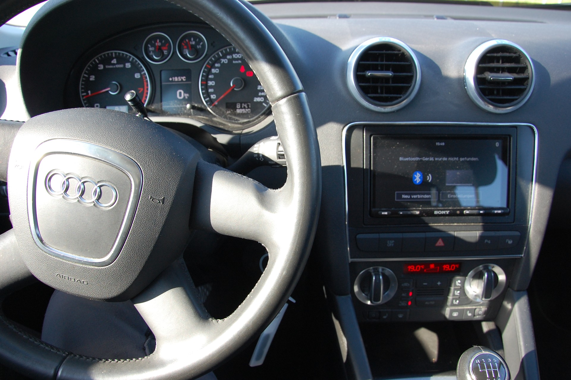 AUDI A3 Sportback 1.8 TFSI Attraction quattro-image-9