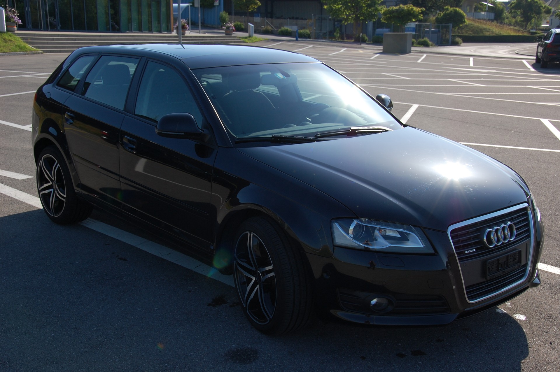 AUDI A3 Sportback 1.8 TFSI Attraction quattro-image-4