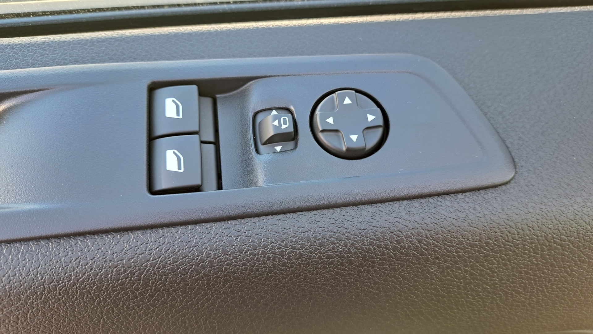 OPEL Vivaro Cargo 1.5 D s/s M Energize Your Business-image-14