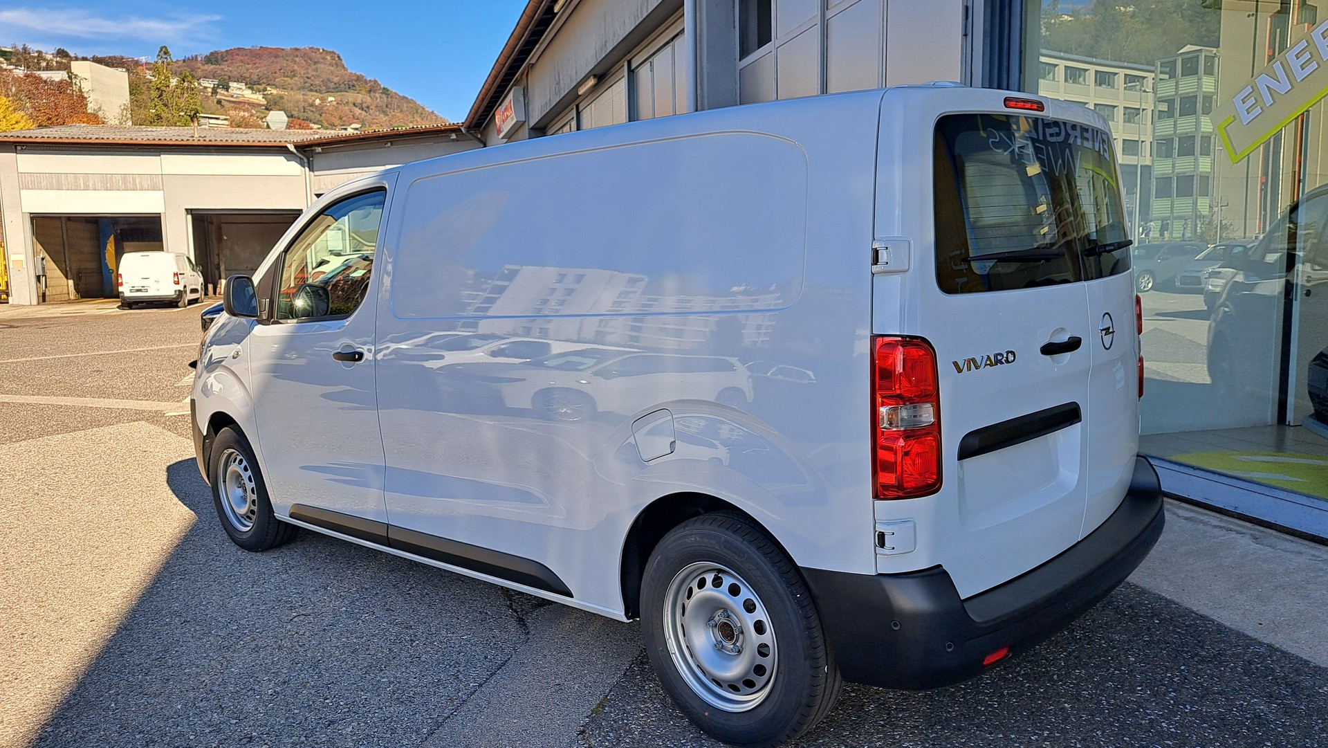 OPEL Vivaro Cargo 1.5 D s/s M Energize Your Business-image-4