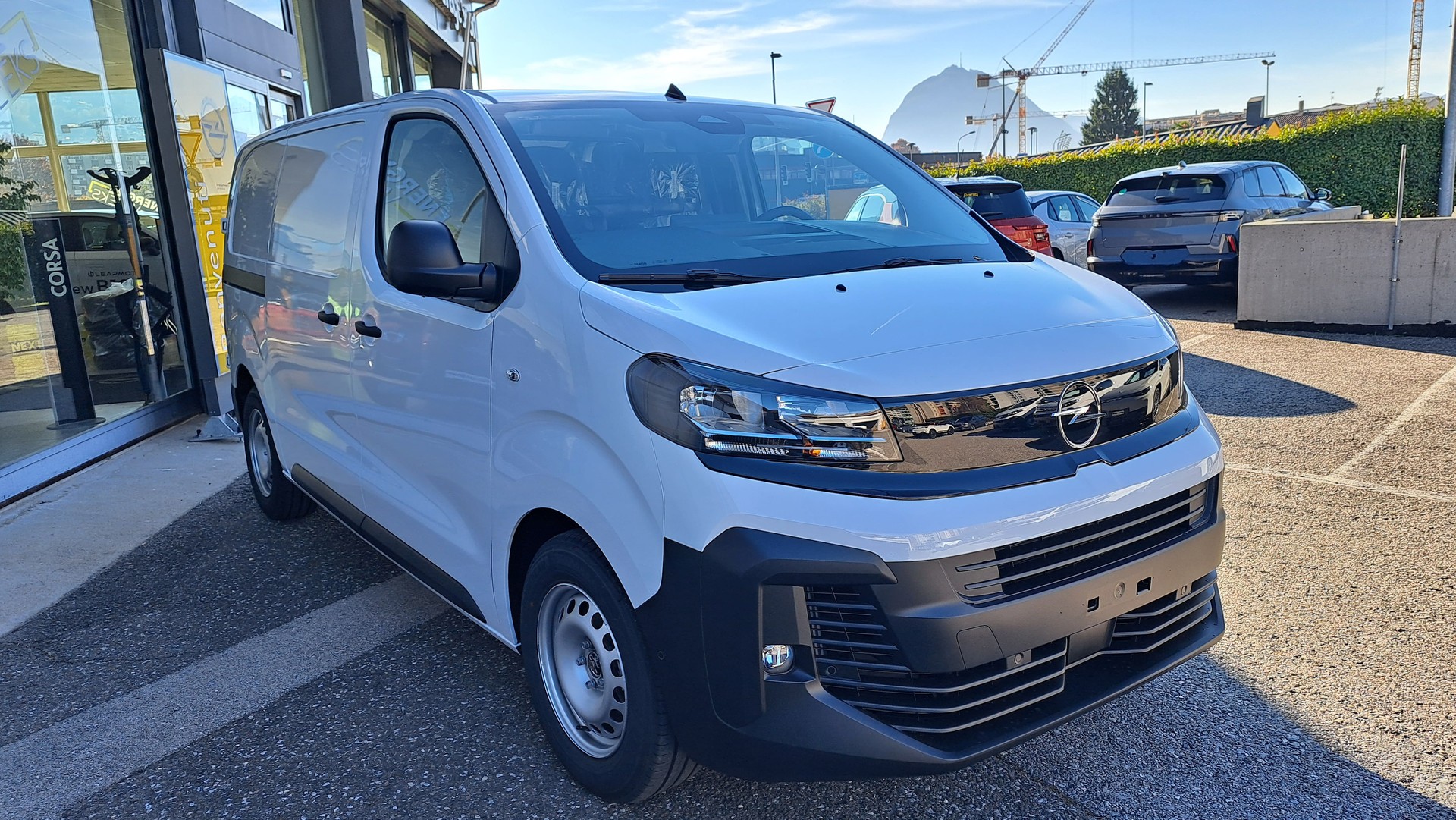 OPEL Vivaro Cargo 1.5 D s/s M Energize Your Business-image-1