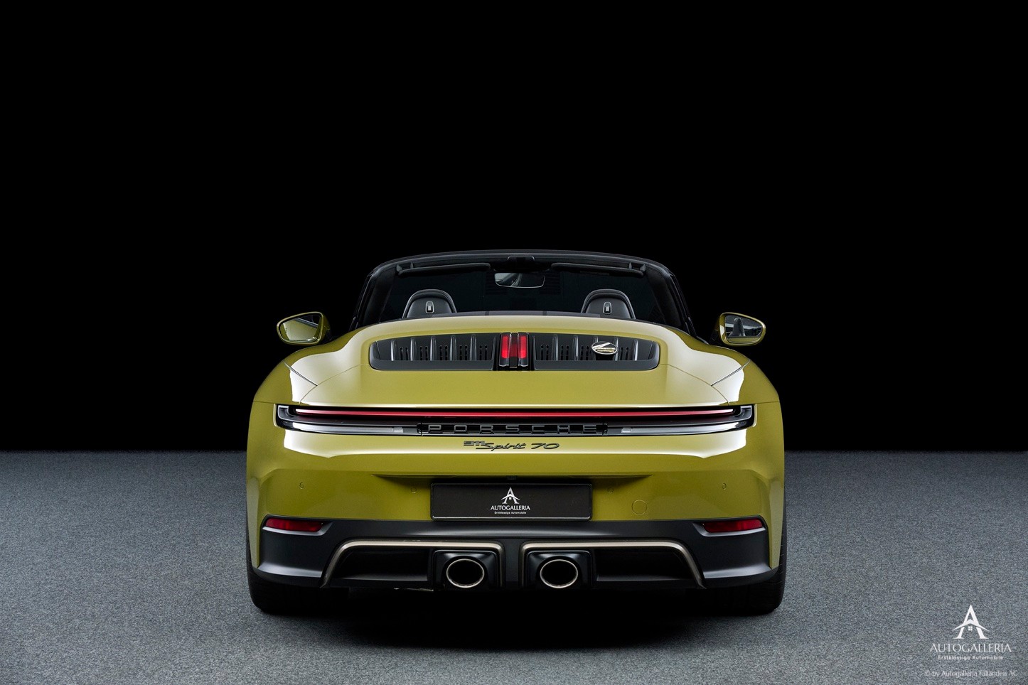 PORSCHE 911 Carrera Cabriolet GTS Spirit 70-image-5