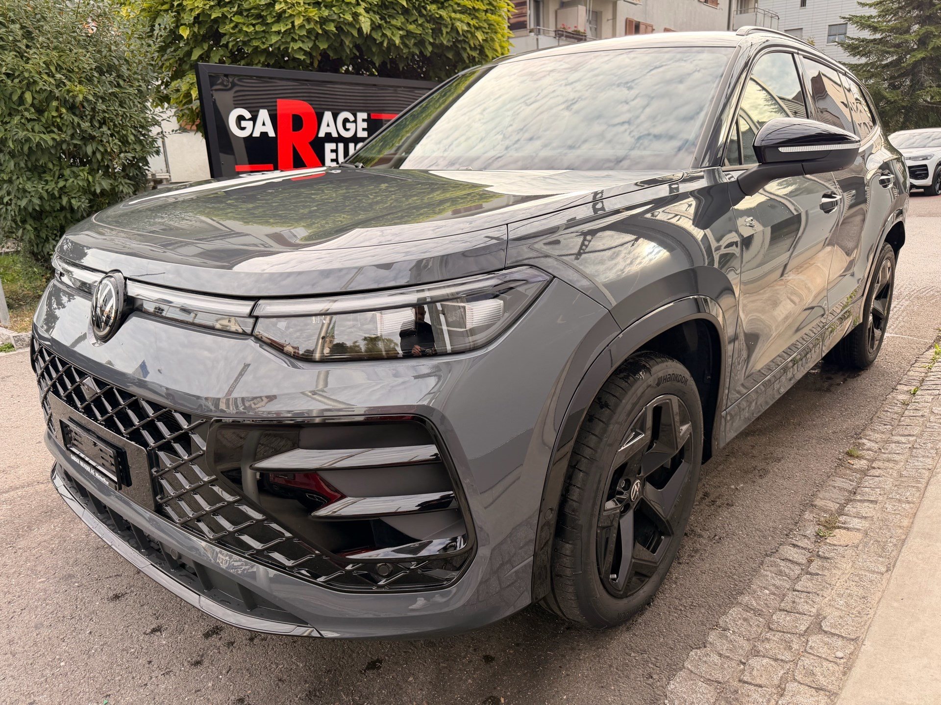 VW Tayron 2.0 TDI 193 PS 4Motion R-Line *** ANHÄNGERKUPPLUNG & HEAD UP DISPLAY ***-image-0