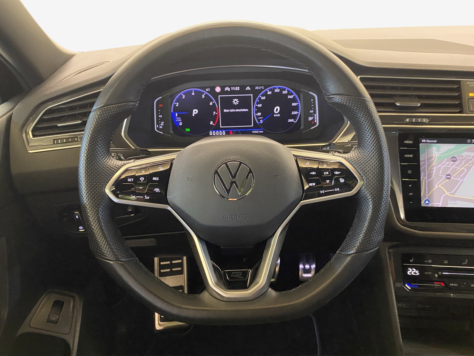 VW Tiguan Allspace 2.0TSI R-Line 4Motion DSG-image-9