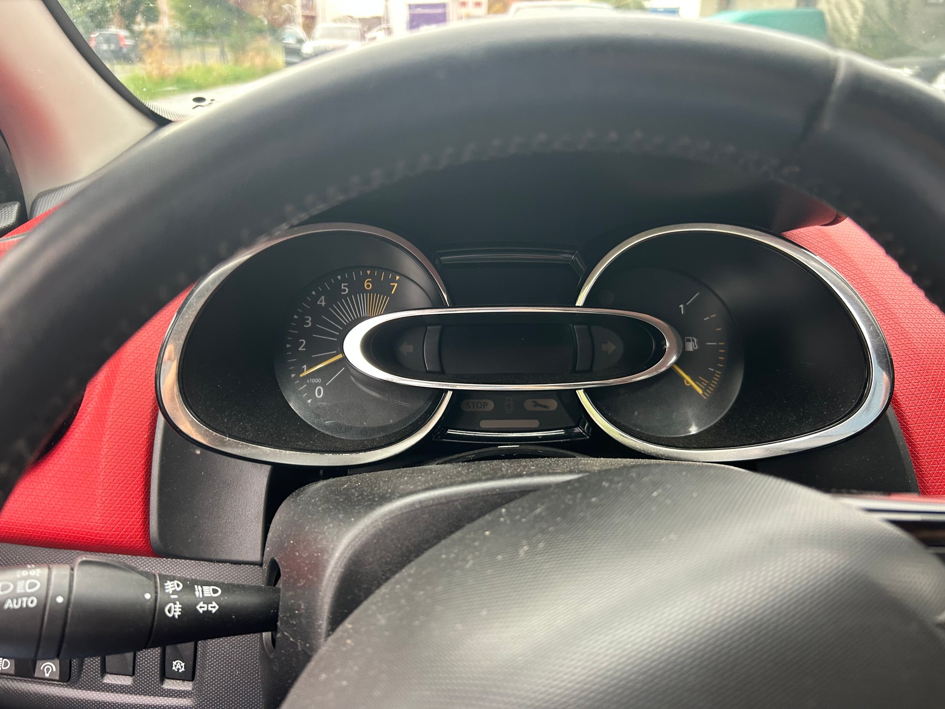 RENAULT Clio 0.9 12V Expression-image-5