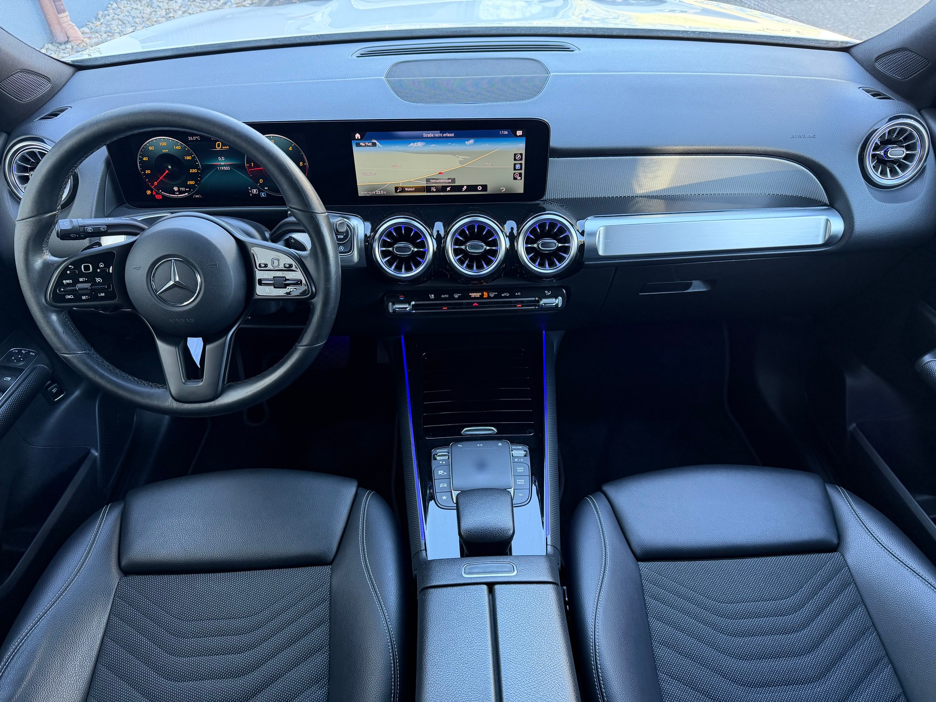 MERCEDES-BENZ GLB 220 d 4Matic Style 8G-Tronic-image-18