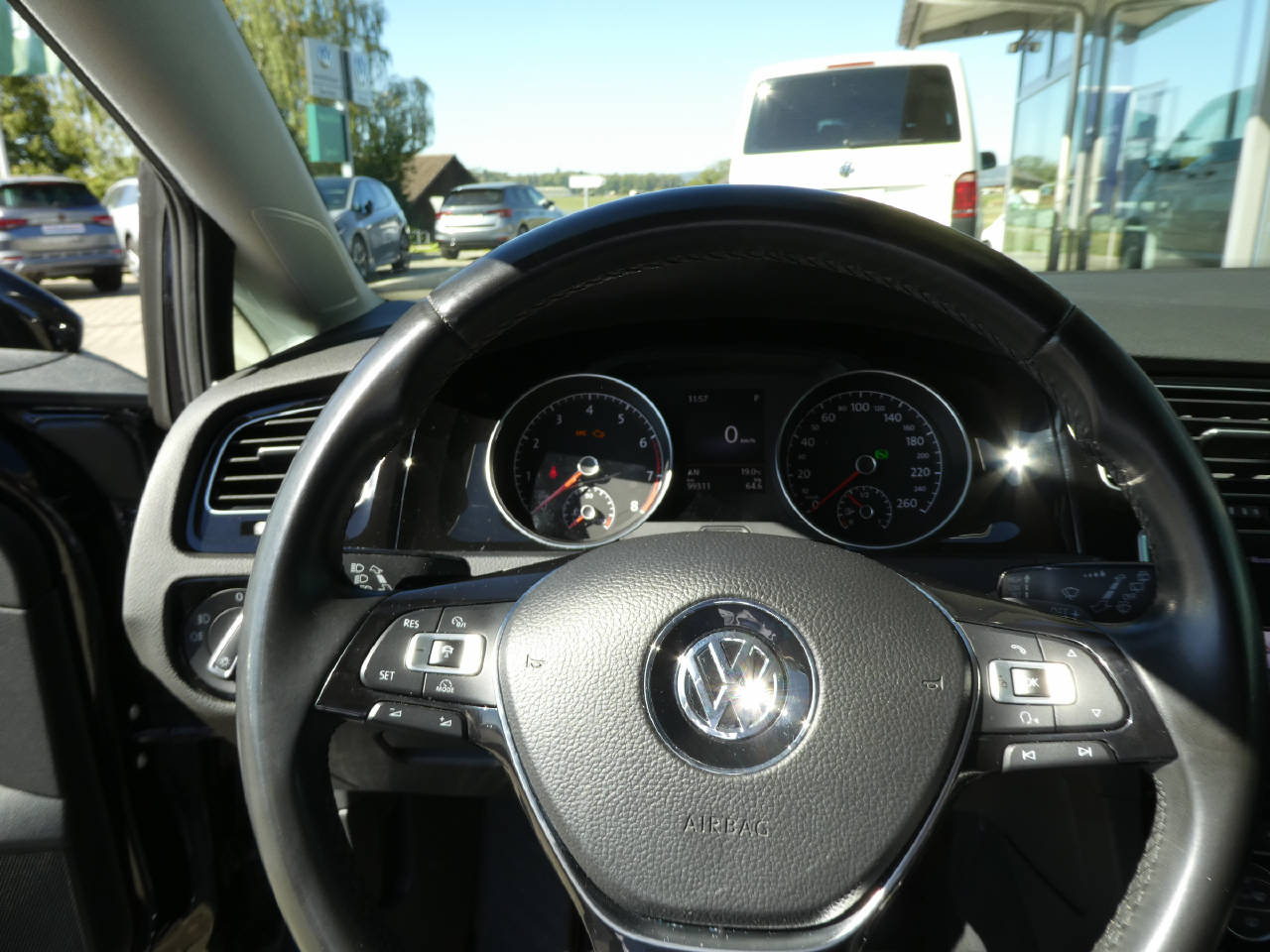 VW Golf VII 1.4 TSI 122 Highline DSG-image-11