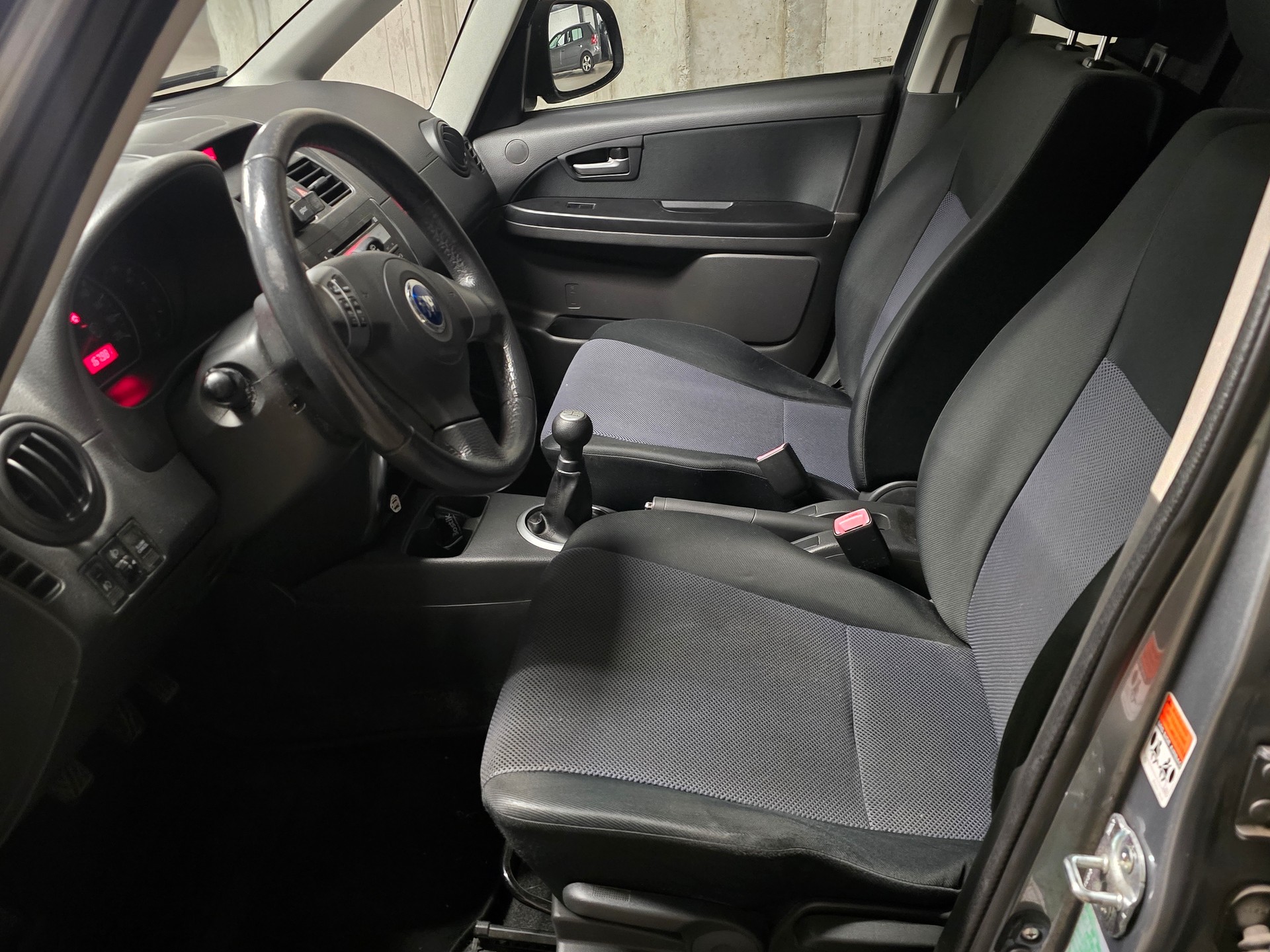 FIAT Sedici 1.6 4WD Emotion-image-6