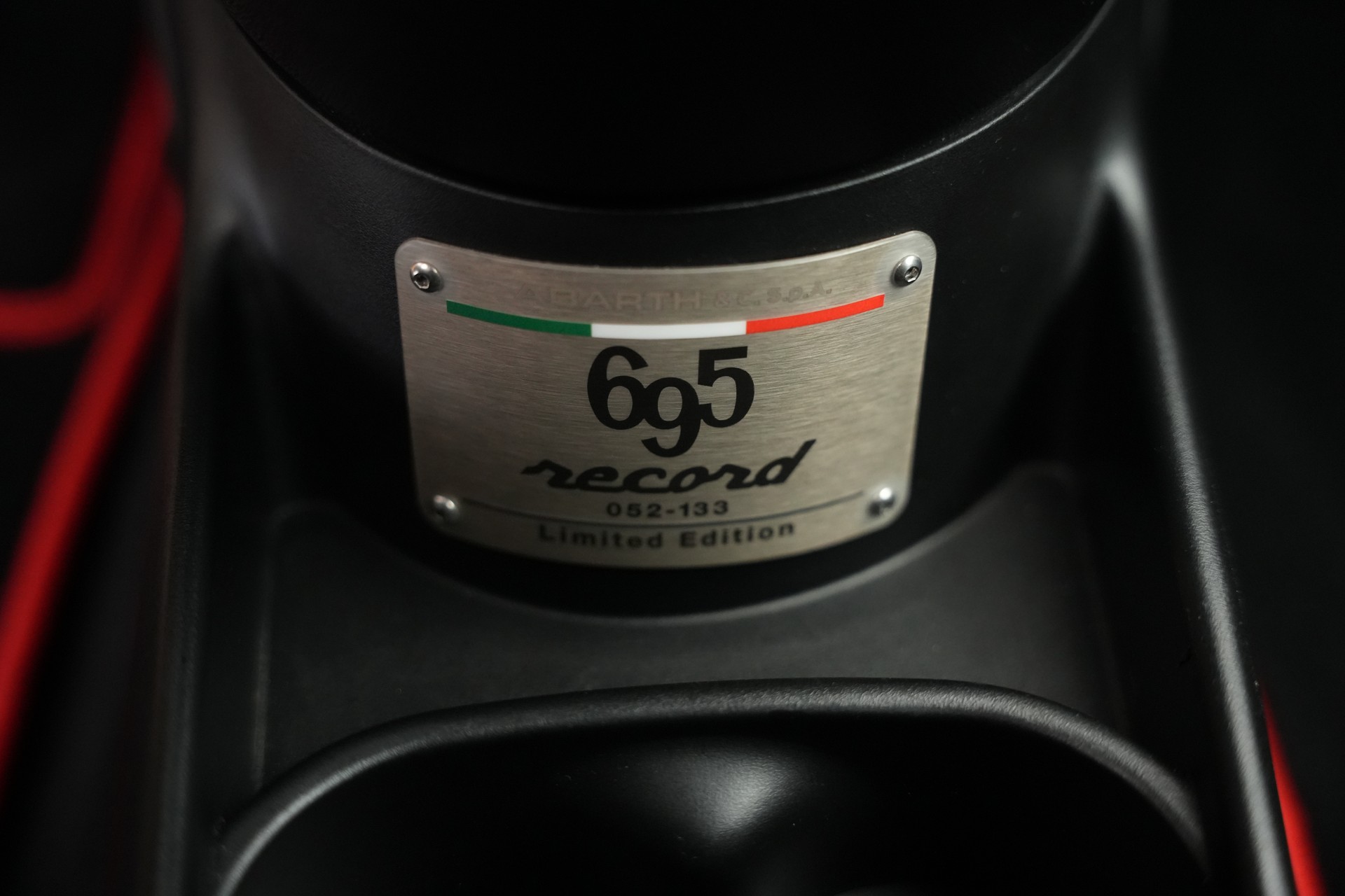 FIAT 695 1.4 16V Turbo Abarth Biposto record *52/133*-image-15