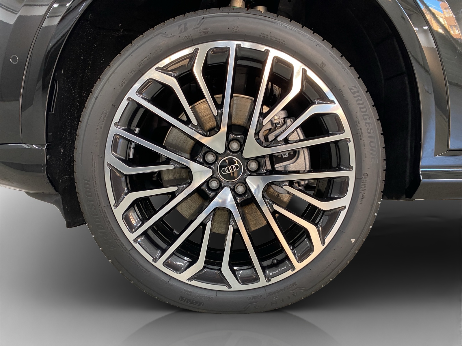 AUDI Q5 TDI quattro 220 kW S-tronic-image-15