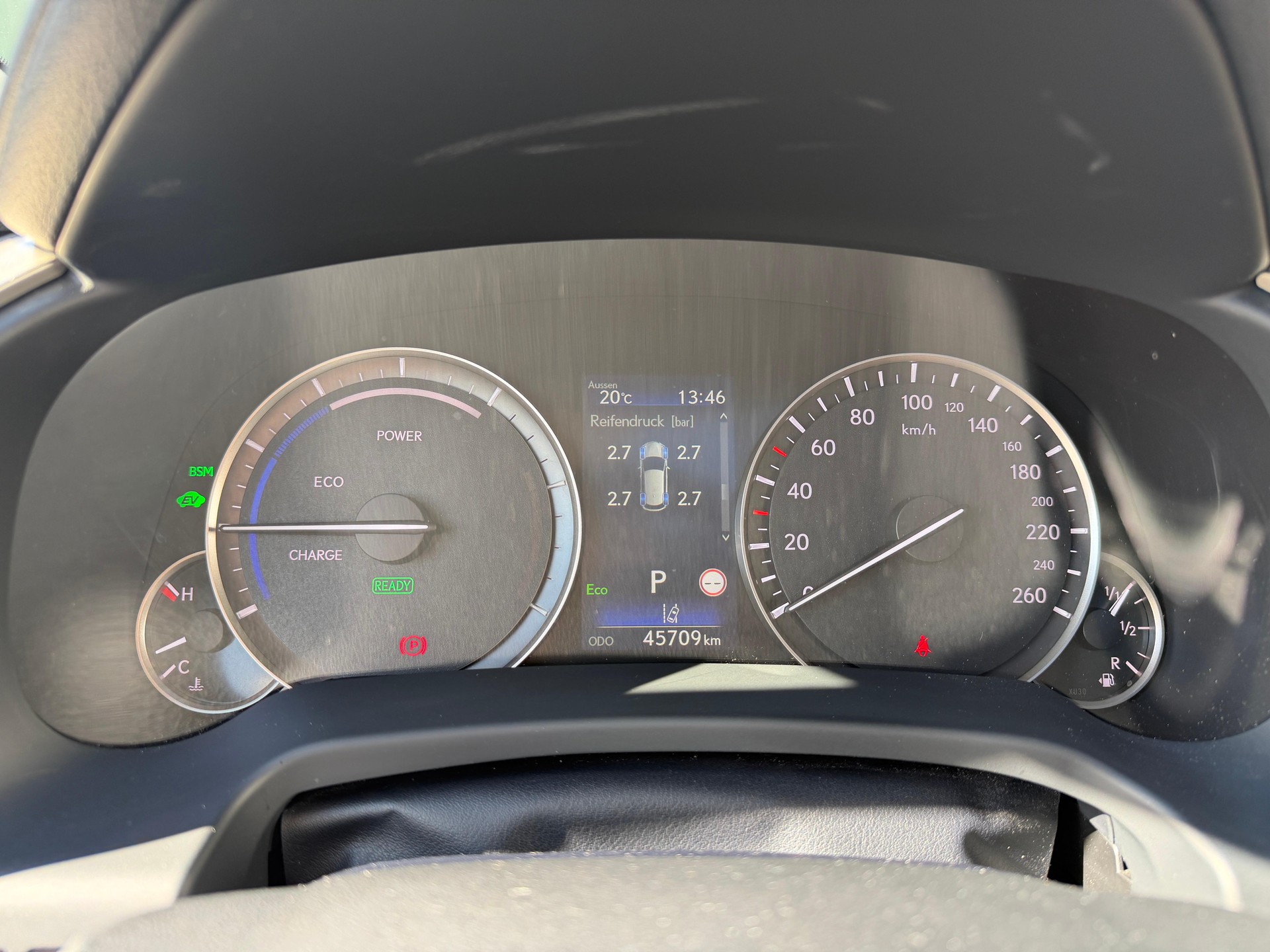 LEXUS RX 450h Excellence-image-13