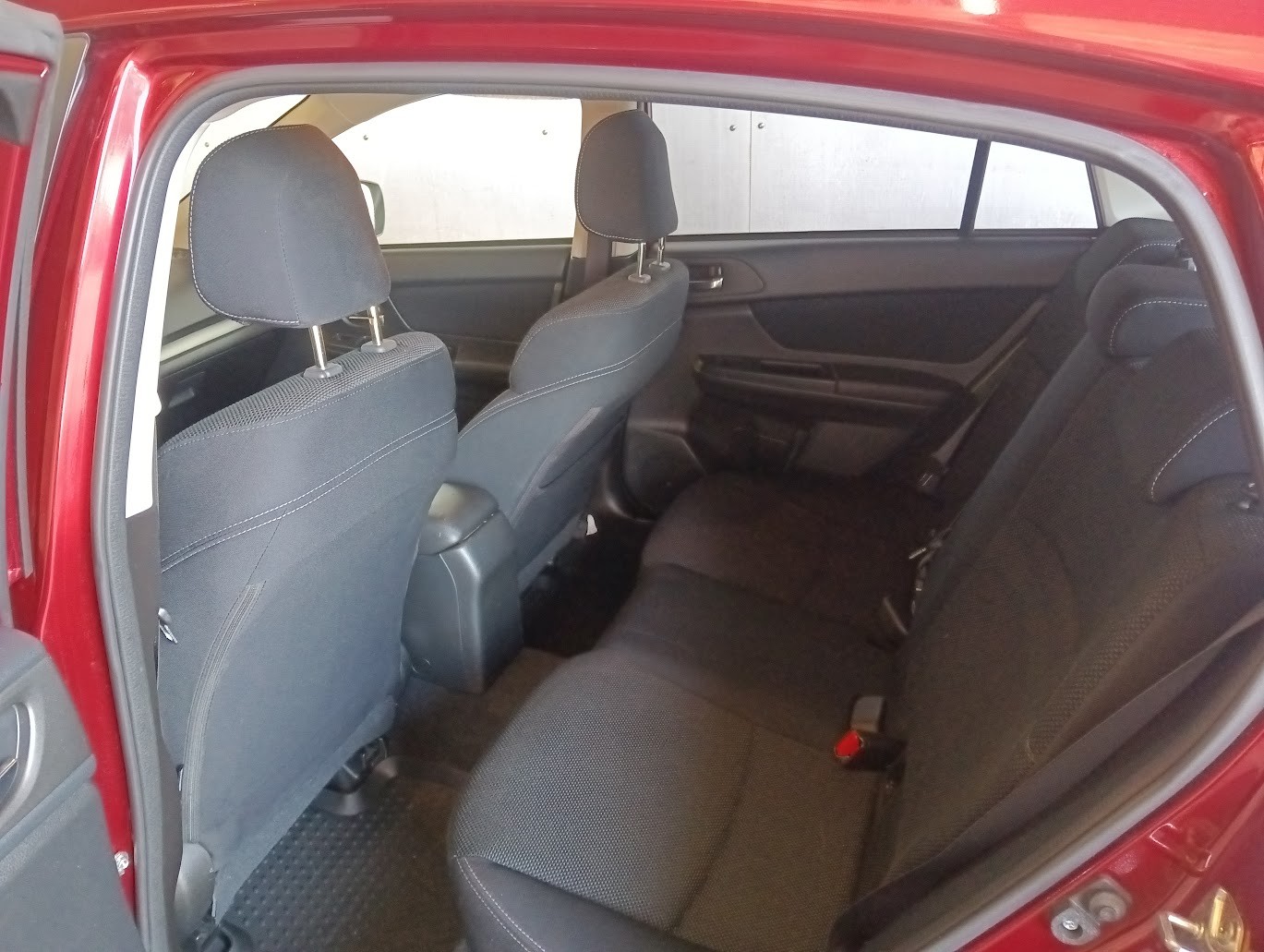 SUBARU XV 2.0 Swiss Two AWD CVT-image-9