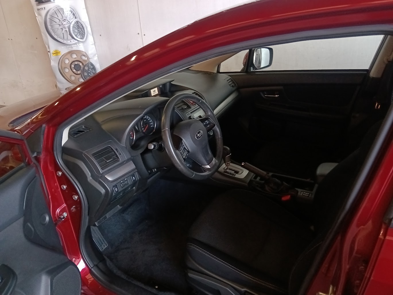 SUBARU XV 2.0 Swiss Two AWD CVT-image-8