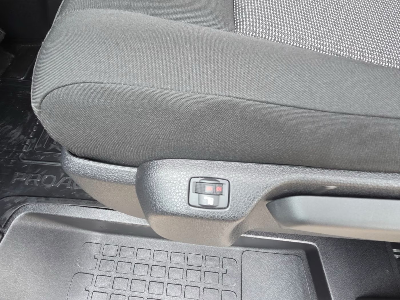 TOYOTA Proace Electric Work 50 kWh Kipper-image-9