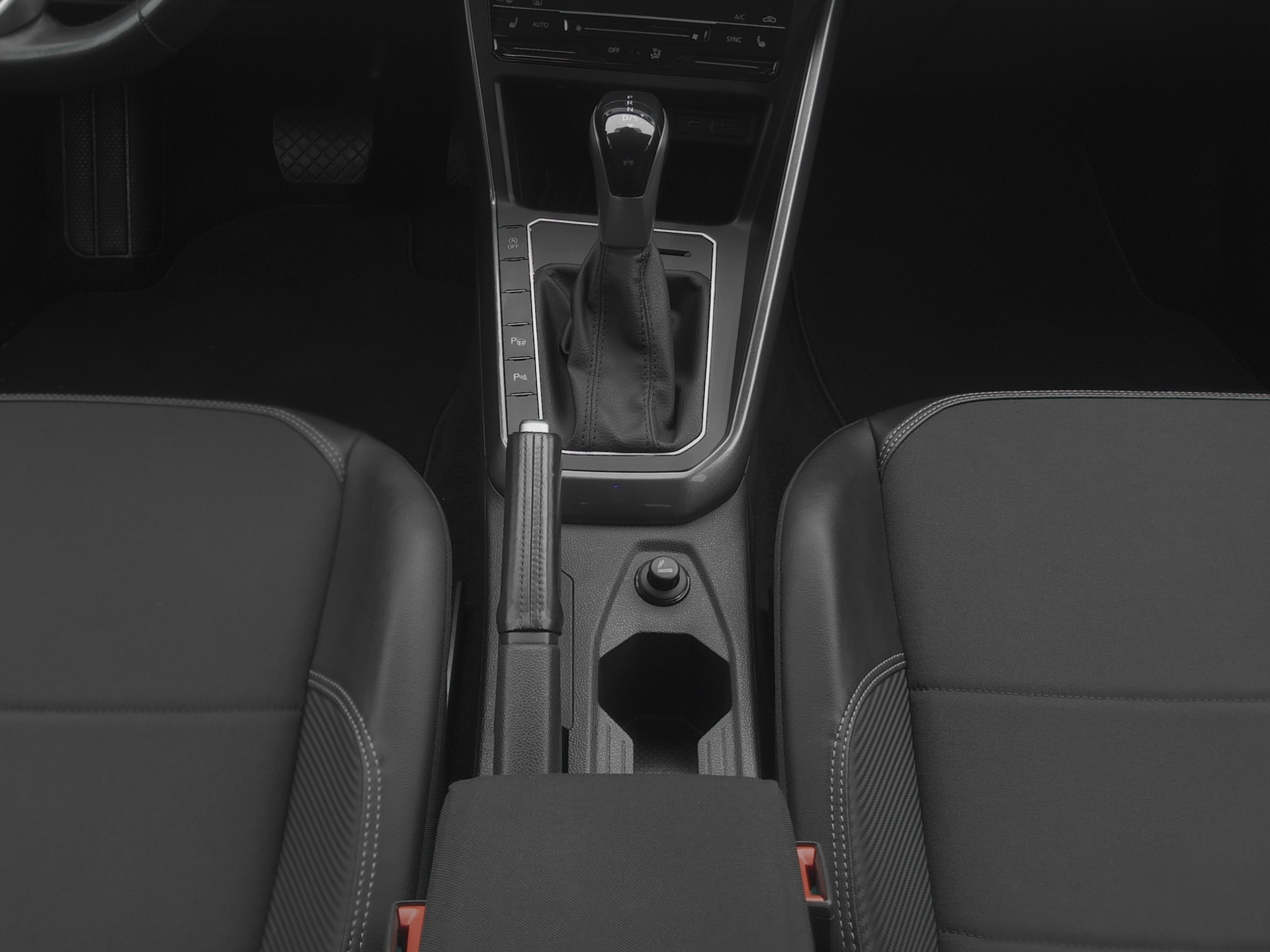 VW Taigo 1.5 TSI Style DSG-image-8