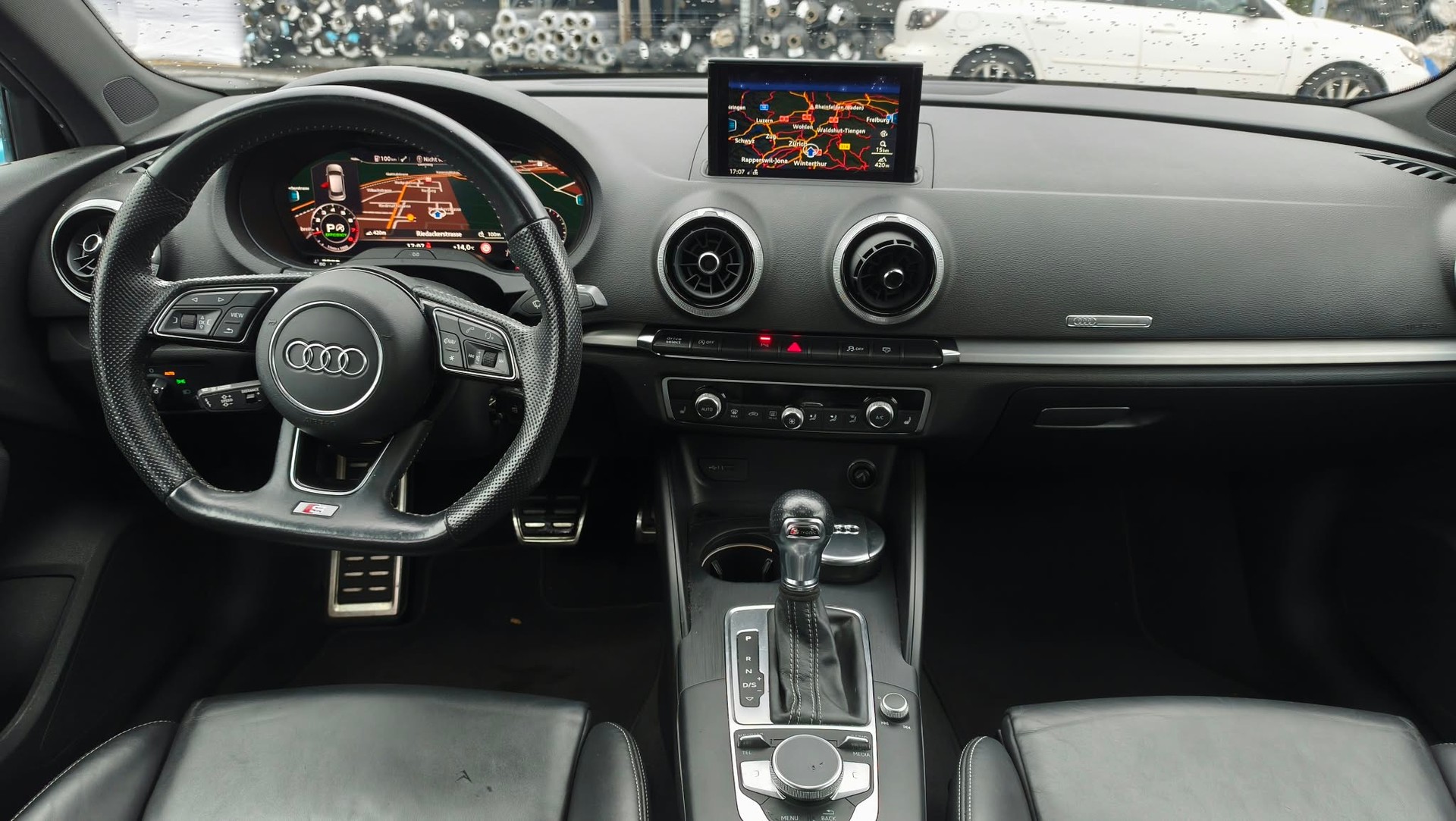AUDI A3 Sportback 1.5 TFSI S-tronic-image-7