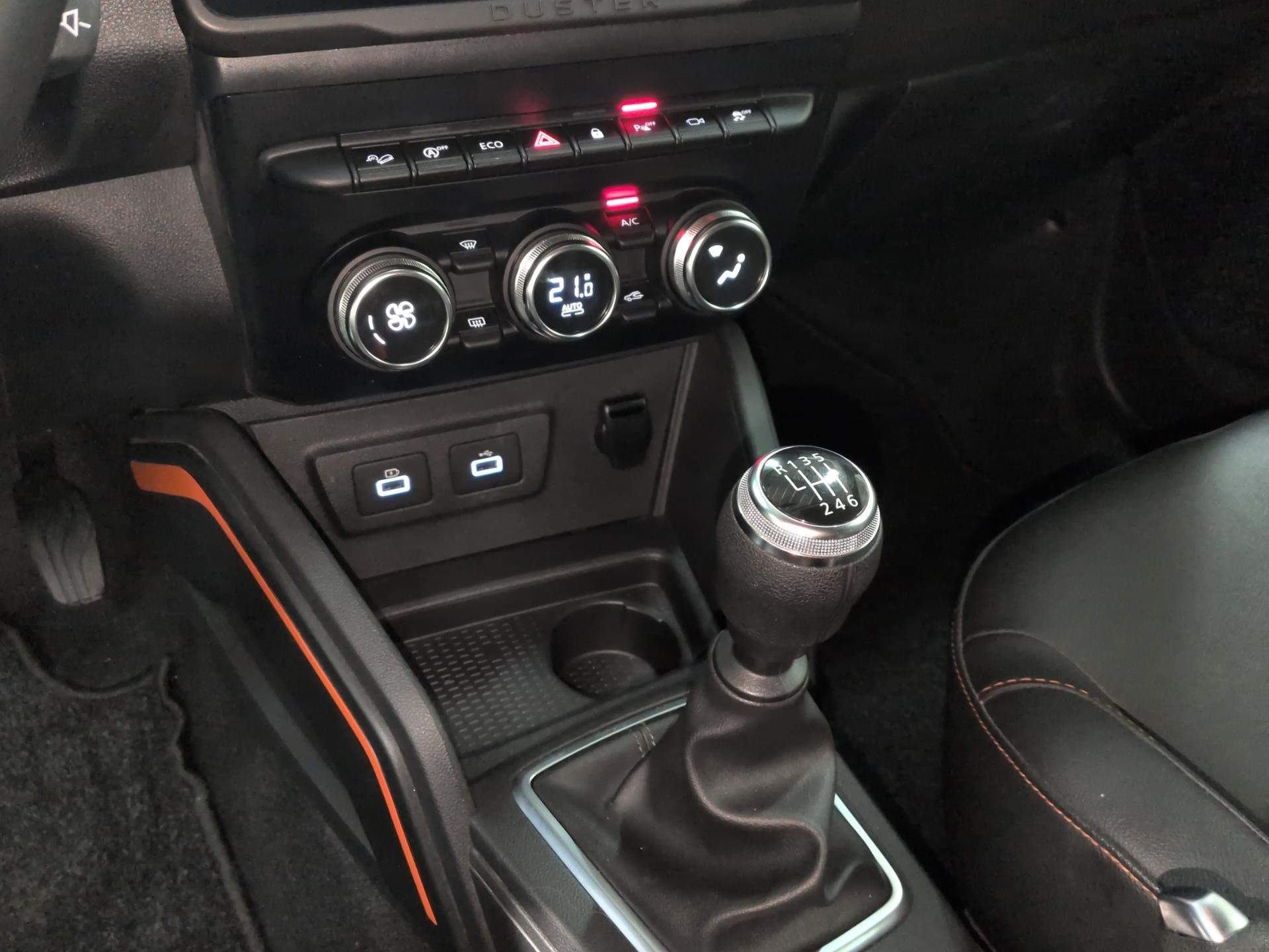 DACIA Duster TCe 150 Extreme 4x4-image-11