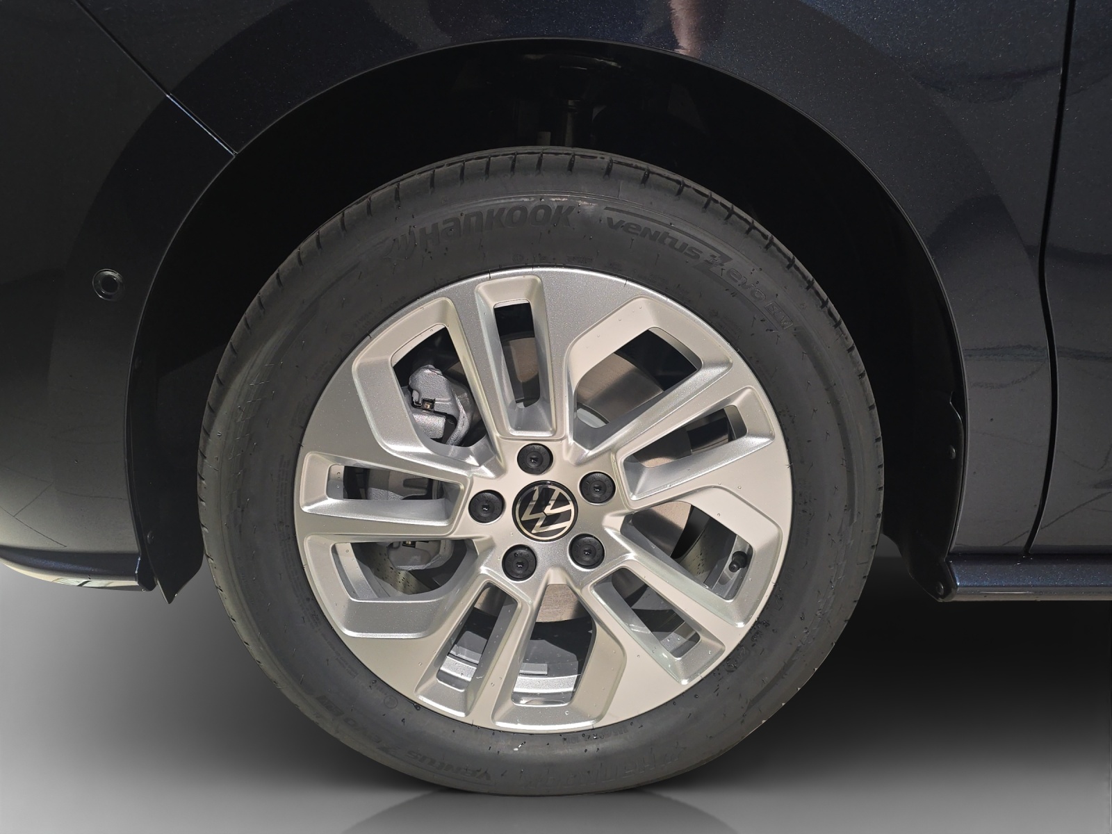 VW California 2.0 TDI Beach Tour Liberty-image-15
