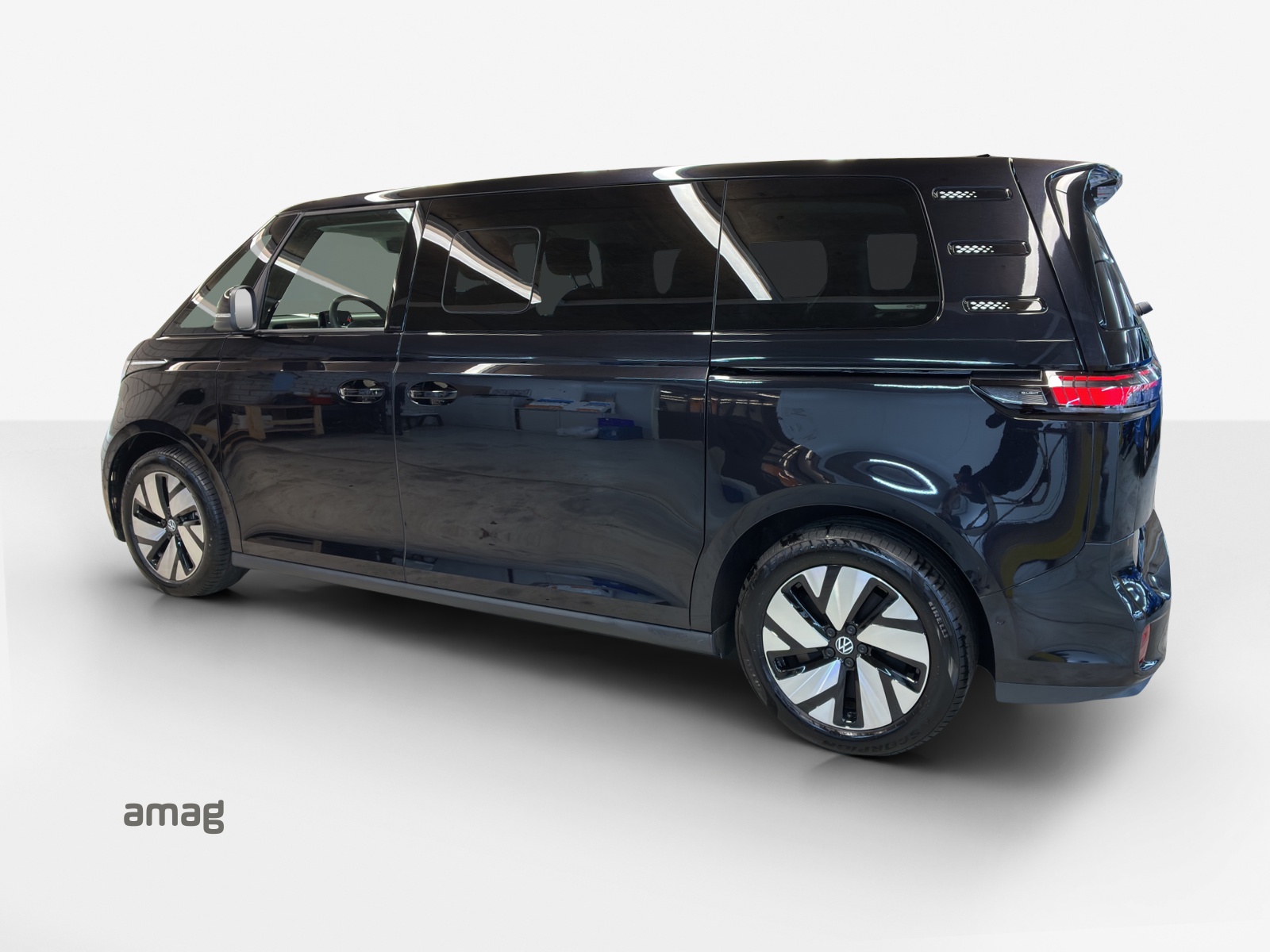 VW ID.Buzz LWB Pro-image-2