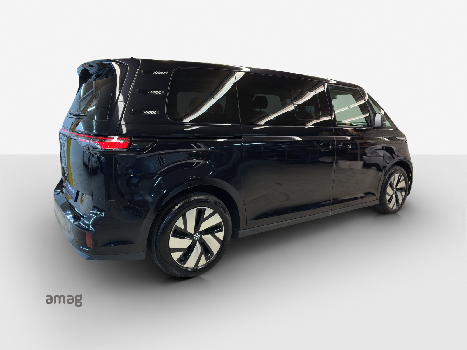 VW ID.Buzz LWB Pro-image-4