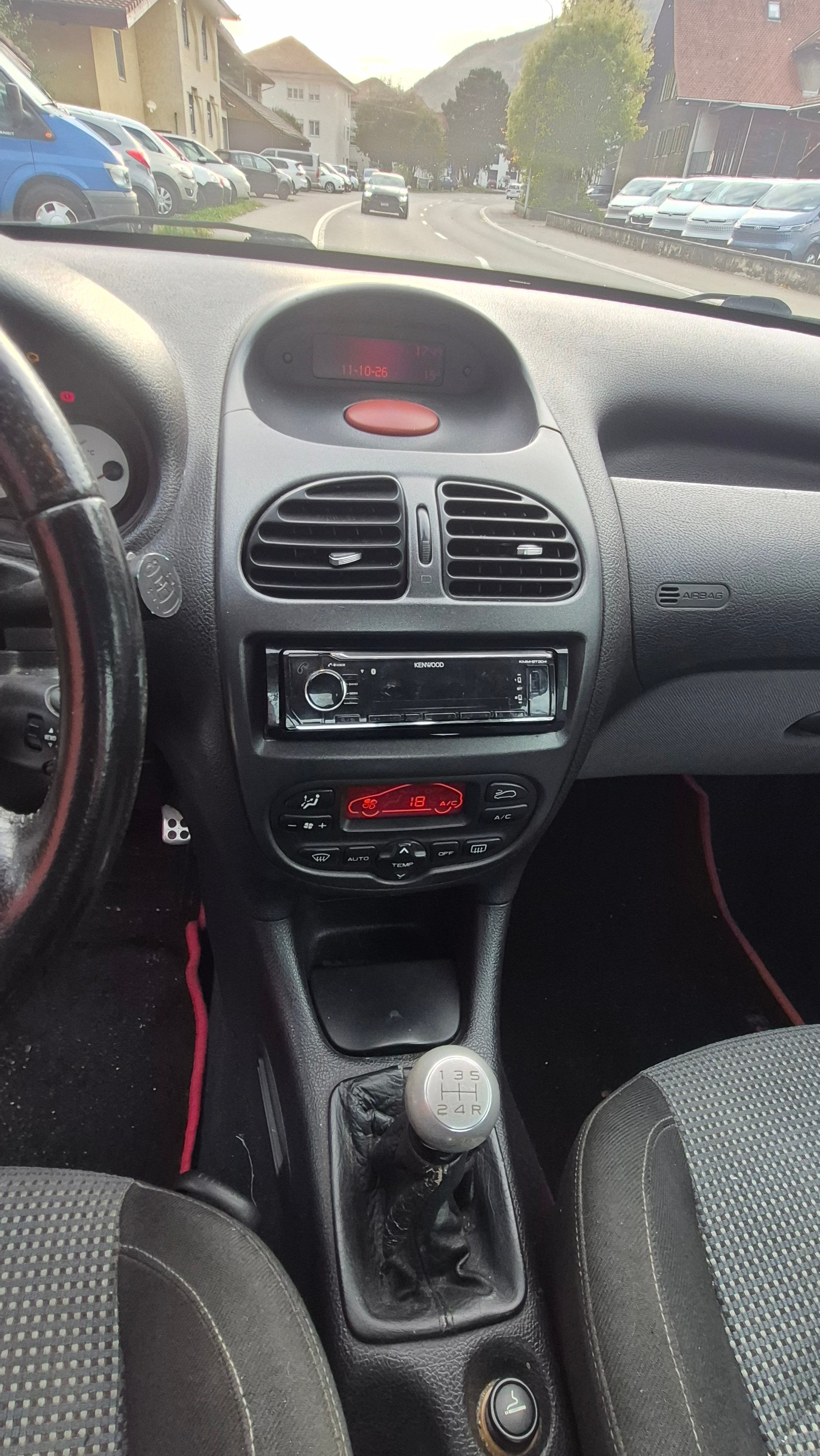 PEUGEOT 206 CC 2.0 16V Roland Garros-image-10