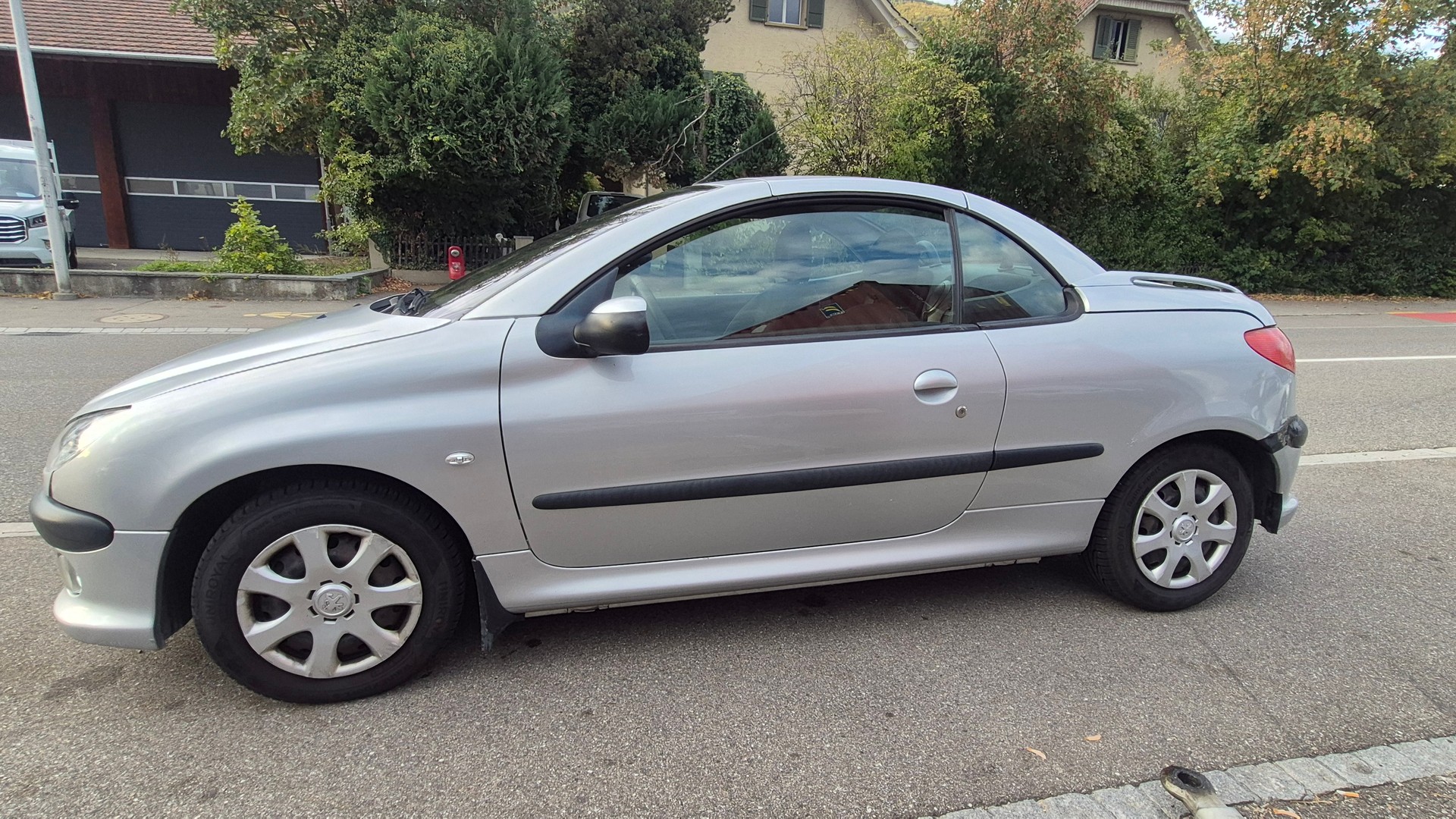 PEUGEOT 206 CC 2.0 16V Roland Garros-image-4